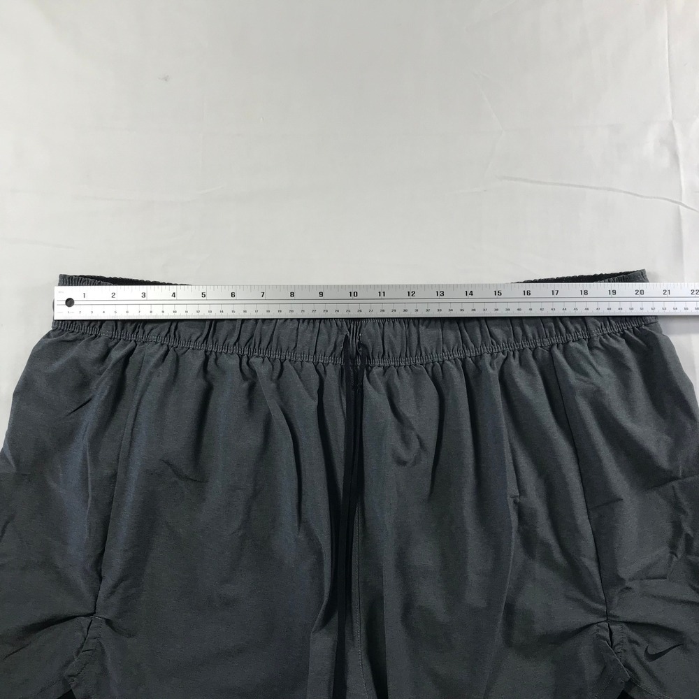 Nike 10/2 Running Shorts Grey Black 2-in-1 Plus Size 3X DC5412-014 - Picture 2 of 8